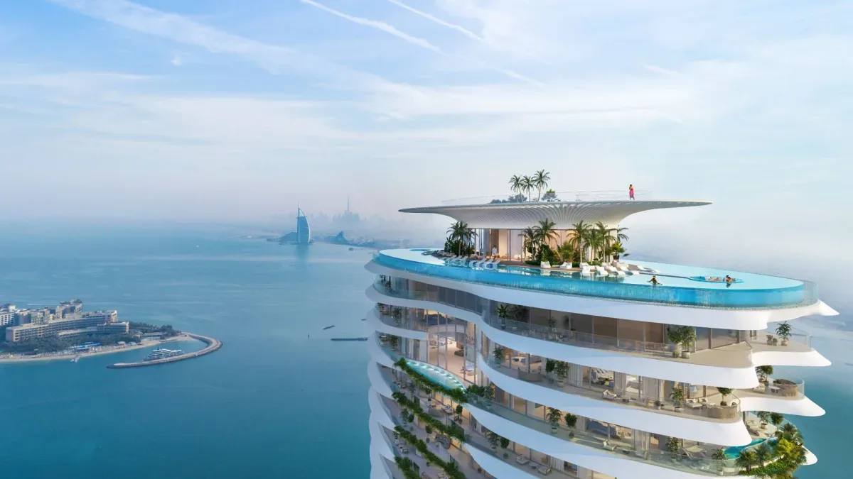 Why Luxury and Beachfront Properties Are the Best Investment Class in 2024